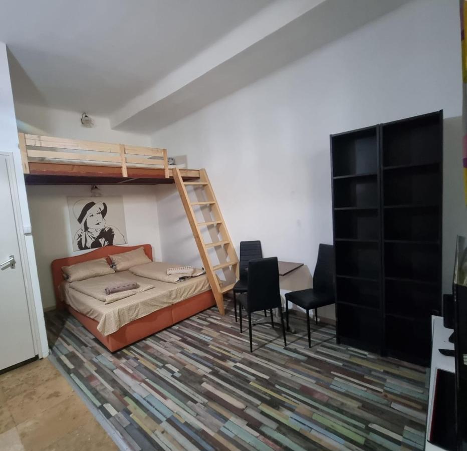 7Dab Apartment Bezeredj Contactless Self -Check-In Budapeste Exterior foto